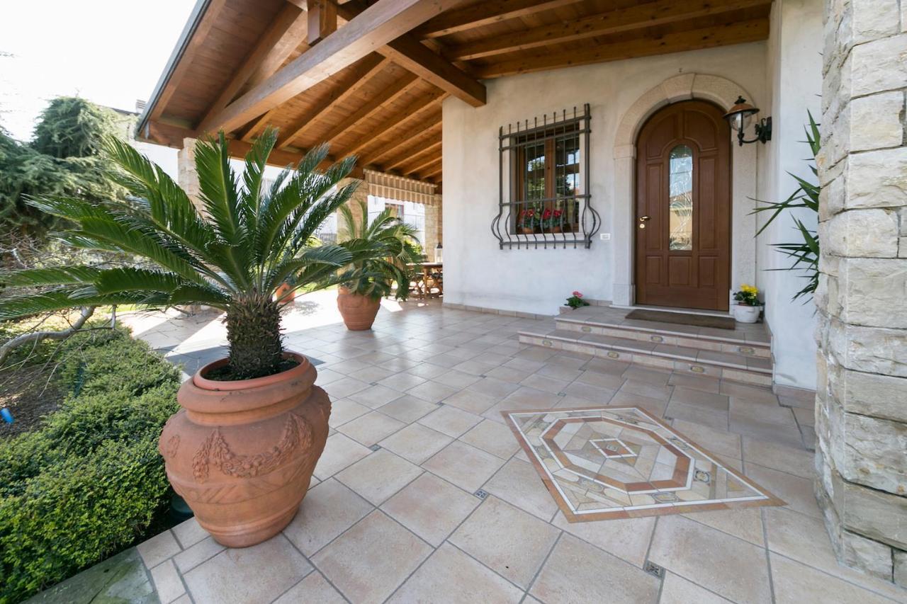 La Casa Di Pimpi Bed & Breakfast Десенцано дел Гарда Екстериор снимка